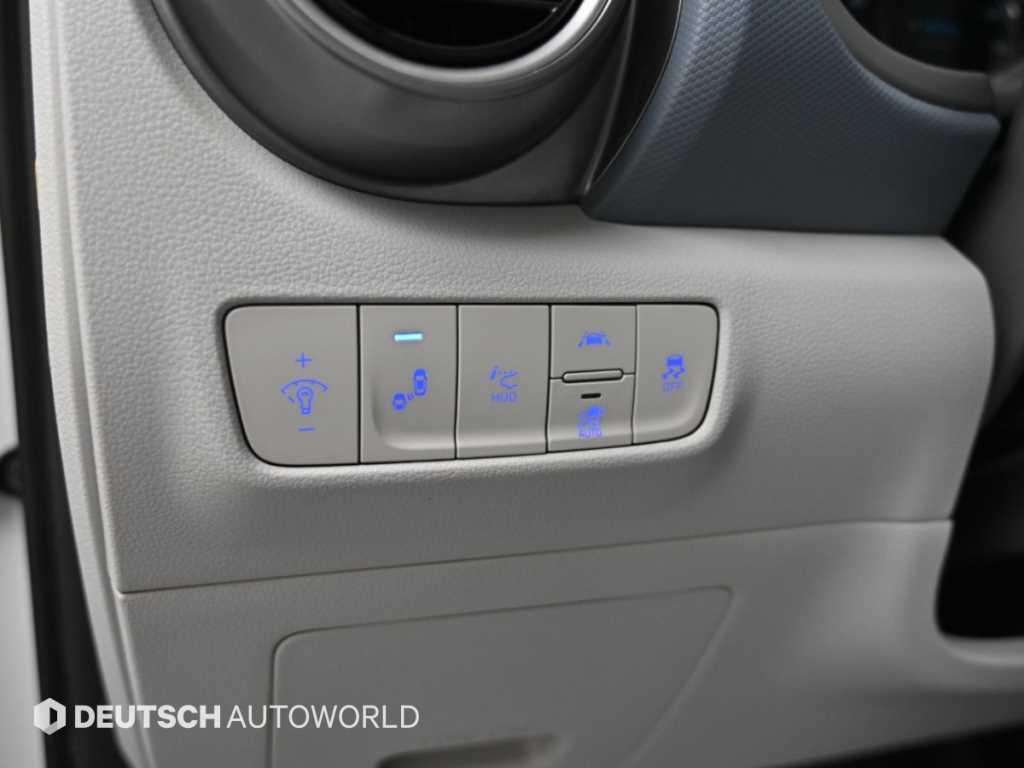 Hyundai Kona — photo 16