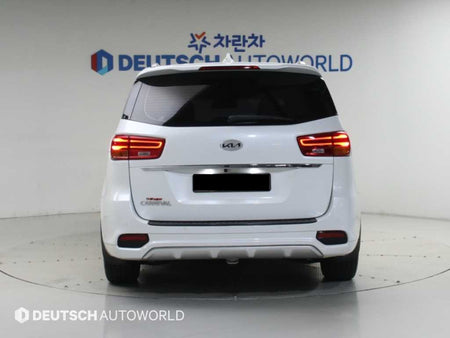 Kia Carnival — photo 04