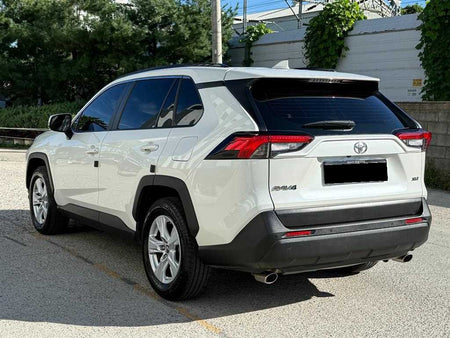 Toyota RAV4 — photo 03