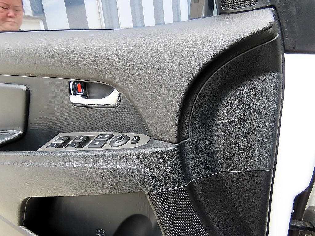 Kia Sportage — photo 11