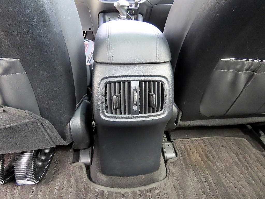 Kia Sportage — photo 16