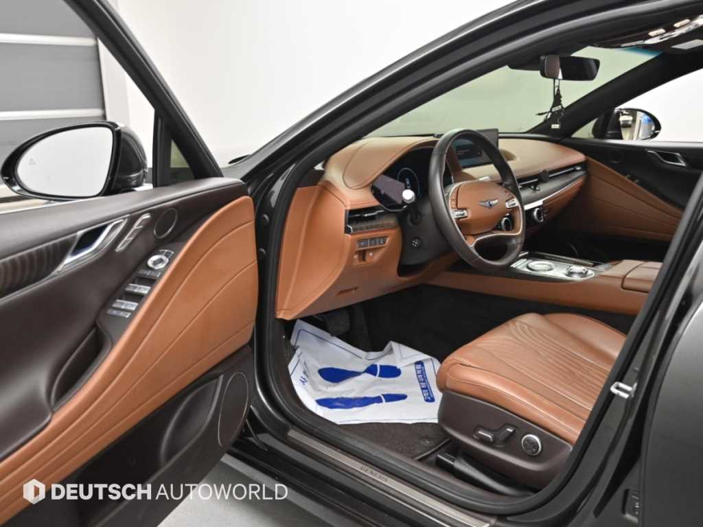 Genesis G80 — photo 11