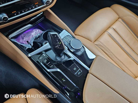 BMW 5-Series — photo 09