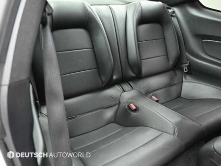 Ford Mustang — photo 12