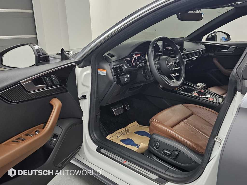 Audi A5 — photo 11