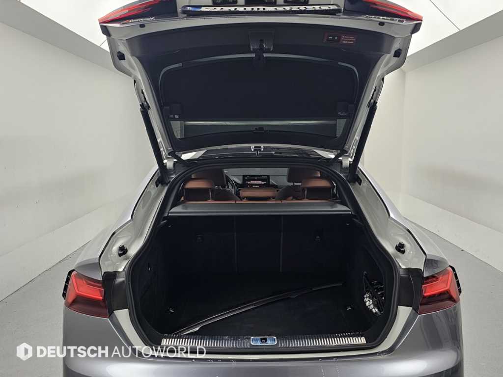 Audi A5 — photo 19