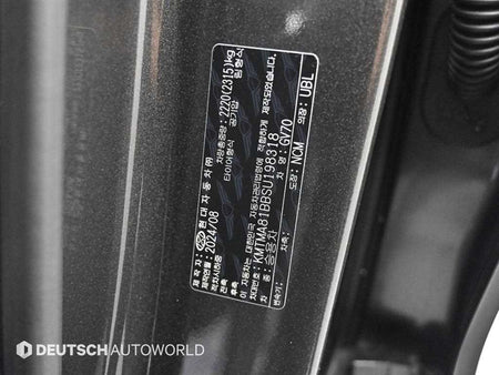 Genesis GV70 — photo 20