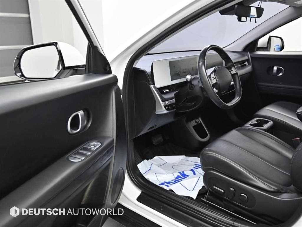 Hyundai Ioniq5 — photo 11