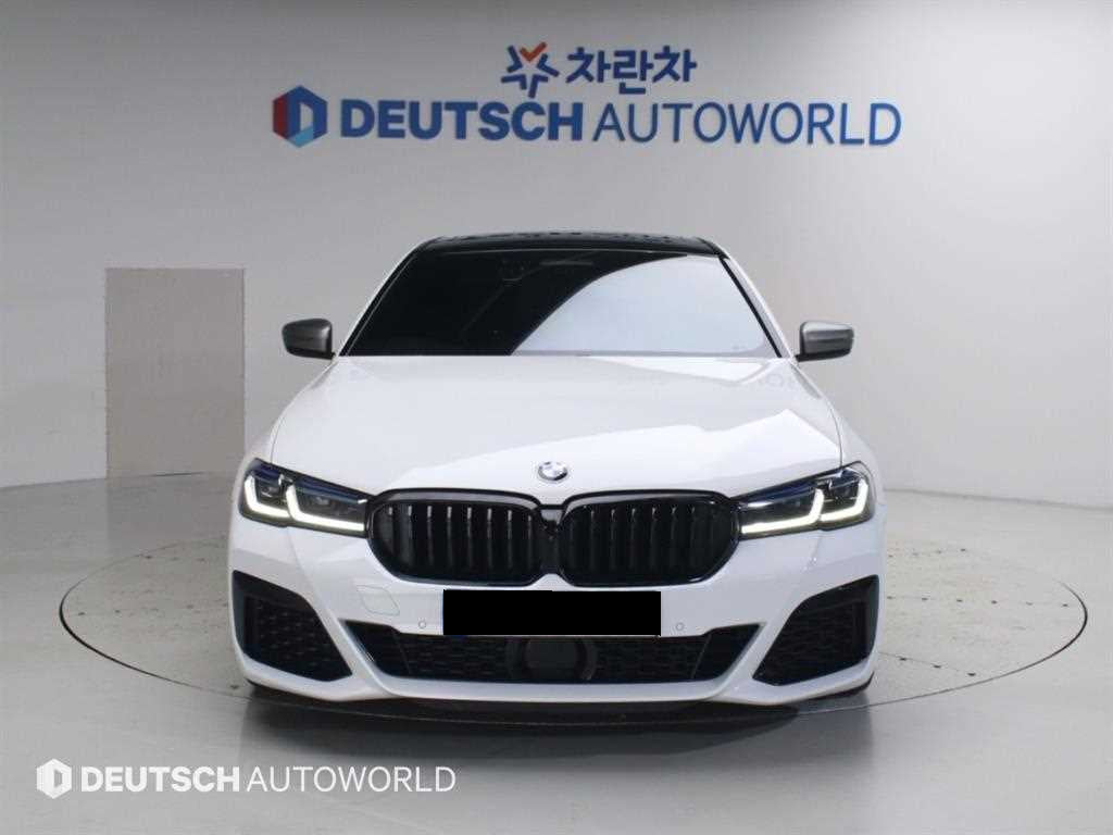 BMW 5-Series — photo 03