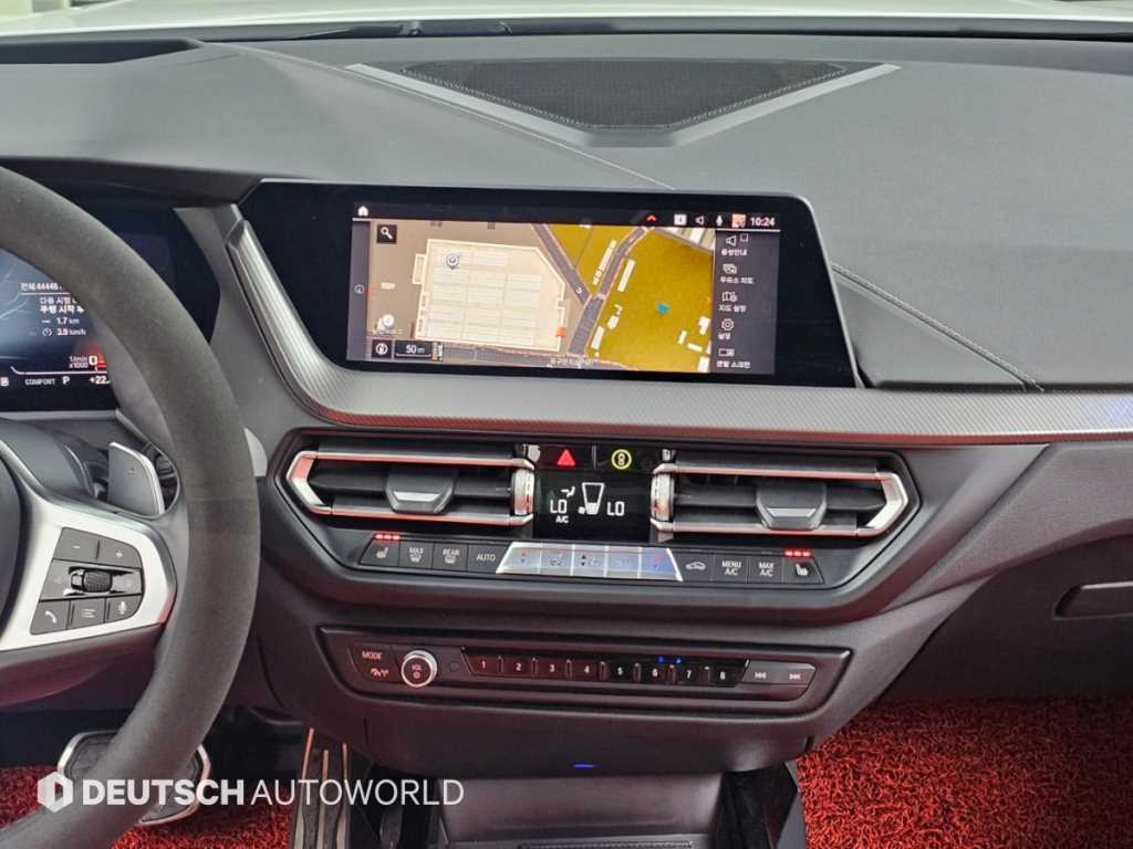 BMW 1-Series — photo 15