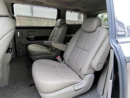 Kia Carnival — photo 06