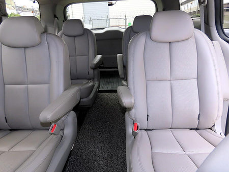 Kia Carnival — photo 07