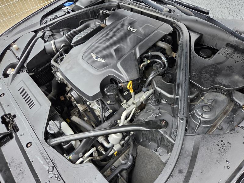 Genesis G80 — photo 19