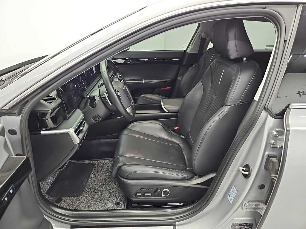 Hyundai Grandeur — photo 11