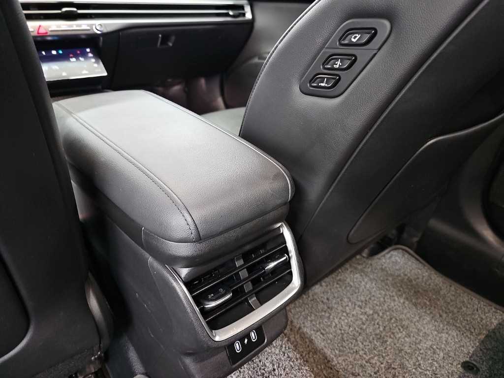 Hyundai Grandeur — photo 14