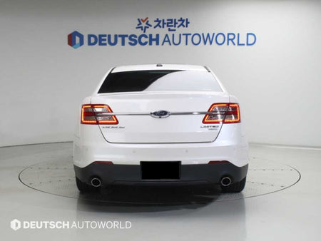 Ford Taurus — photo 04