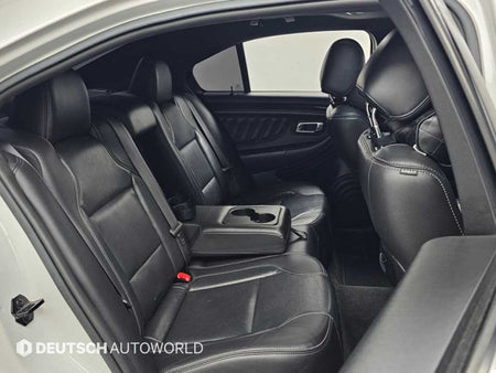 Ford Taurus — photo 12