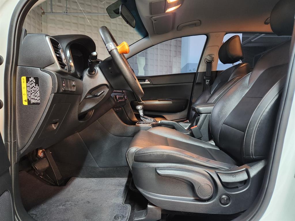 Kia Sportage — photo 06