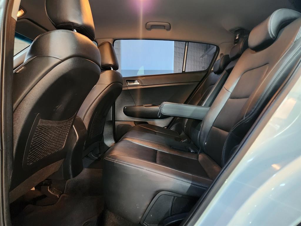 Kia Sportage — photo 07