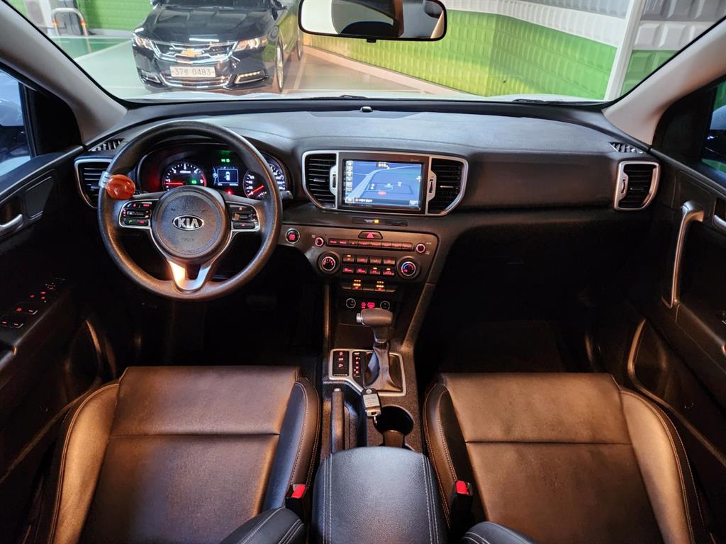 Kia Sportage — photo 08