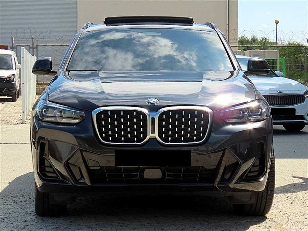 BMW X4 — photo 01