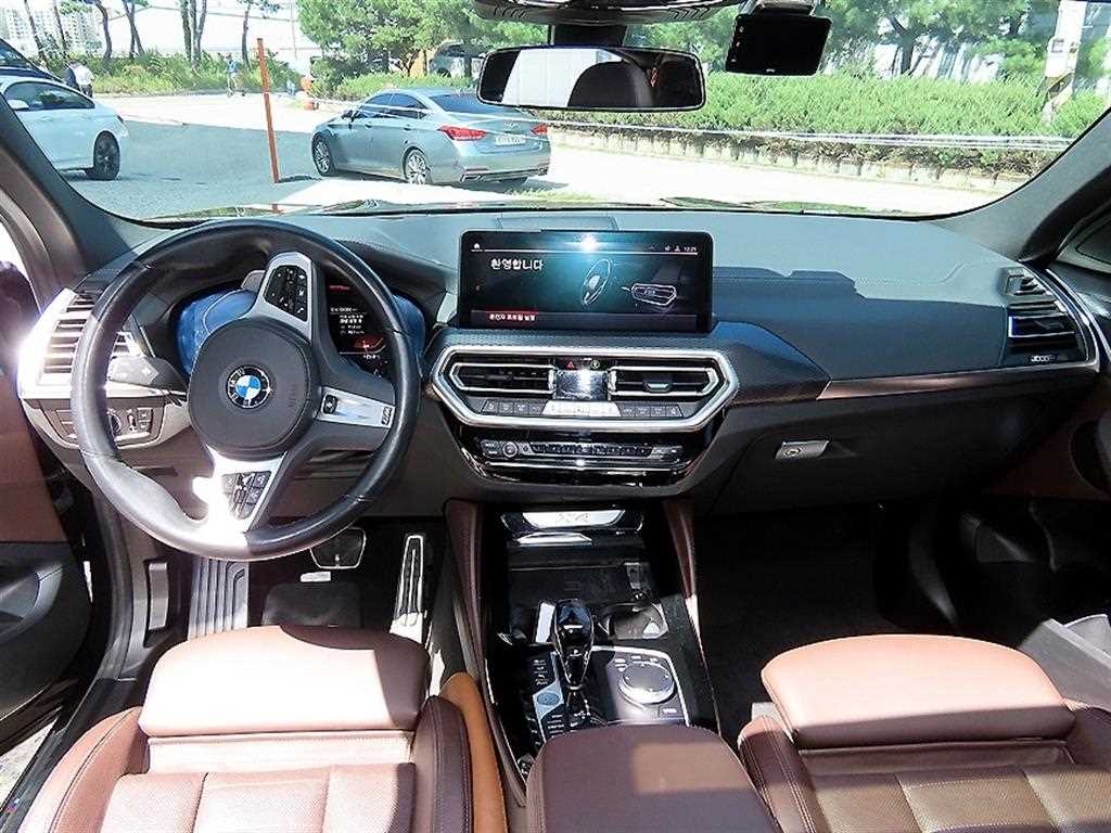 BMW X4 — photo 07
