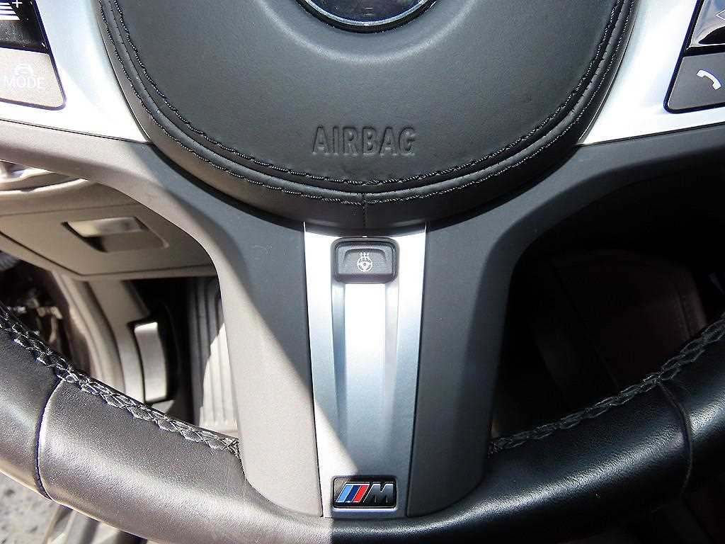 BMW X4 — photo 11