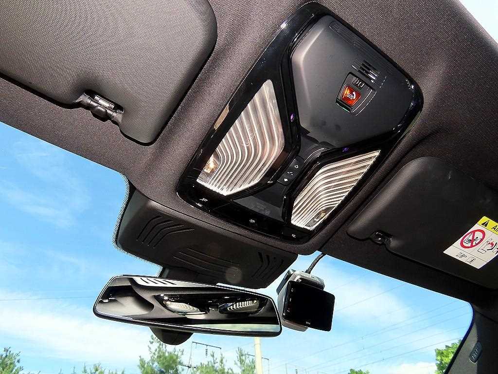 BMW X4 — photo 16