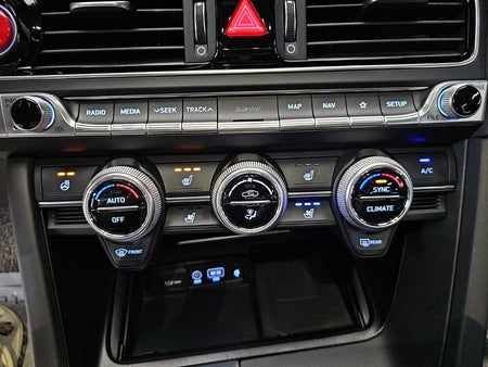 Genesis G70 — photo 10
