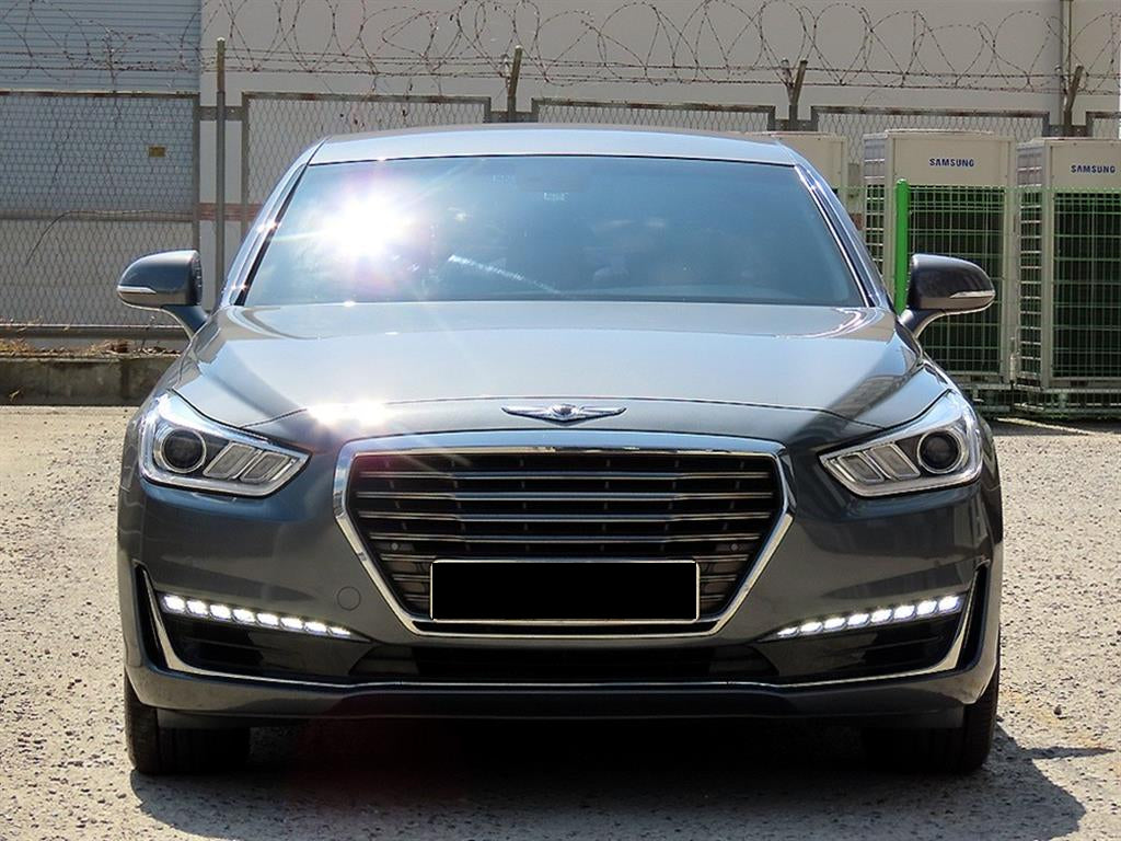 Genesis EQ900 — photo 01
