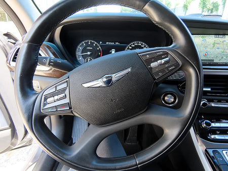Genesis EQ900 — photo 08