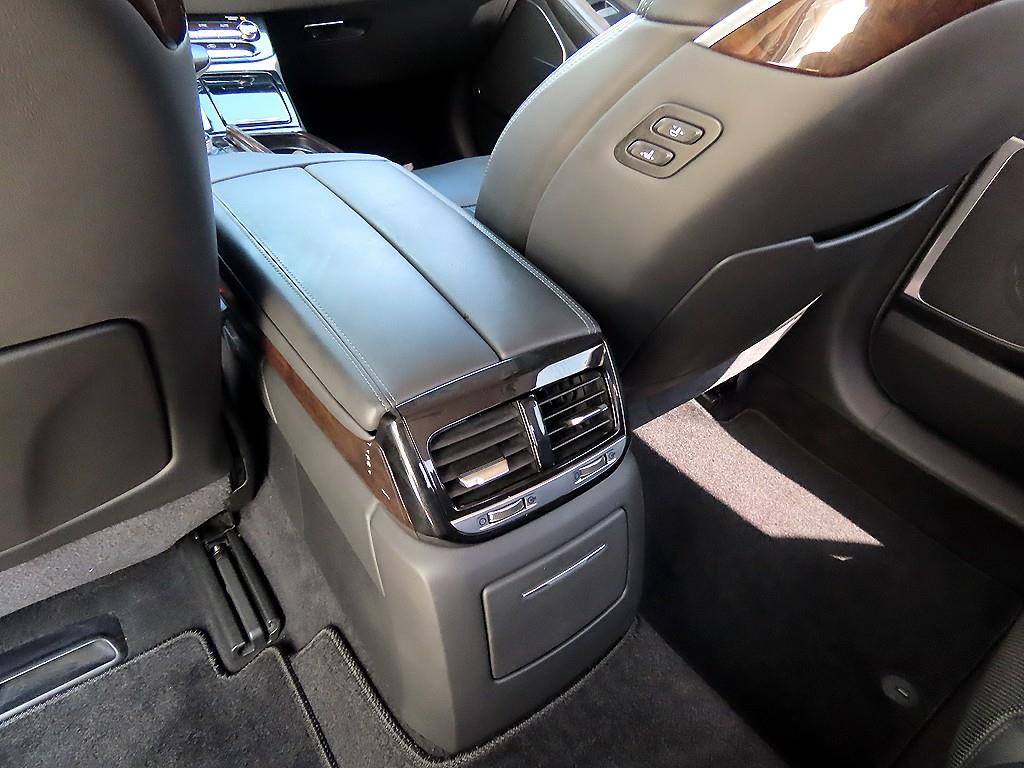 Genesis EQ900 — photo 17