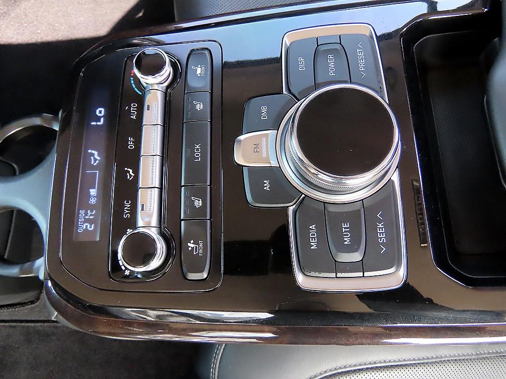 Genesis EQ900 — photo 18