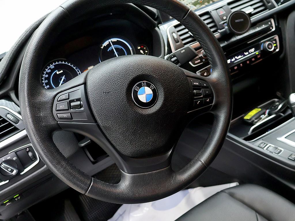 BMW Gran Turismo — photo 15