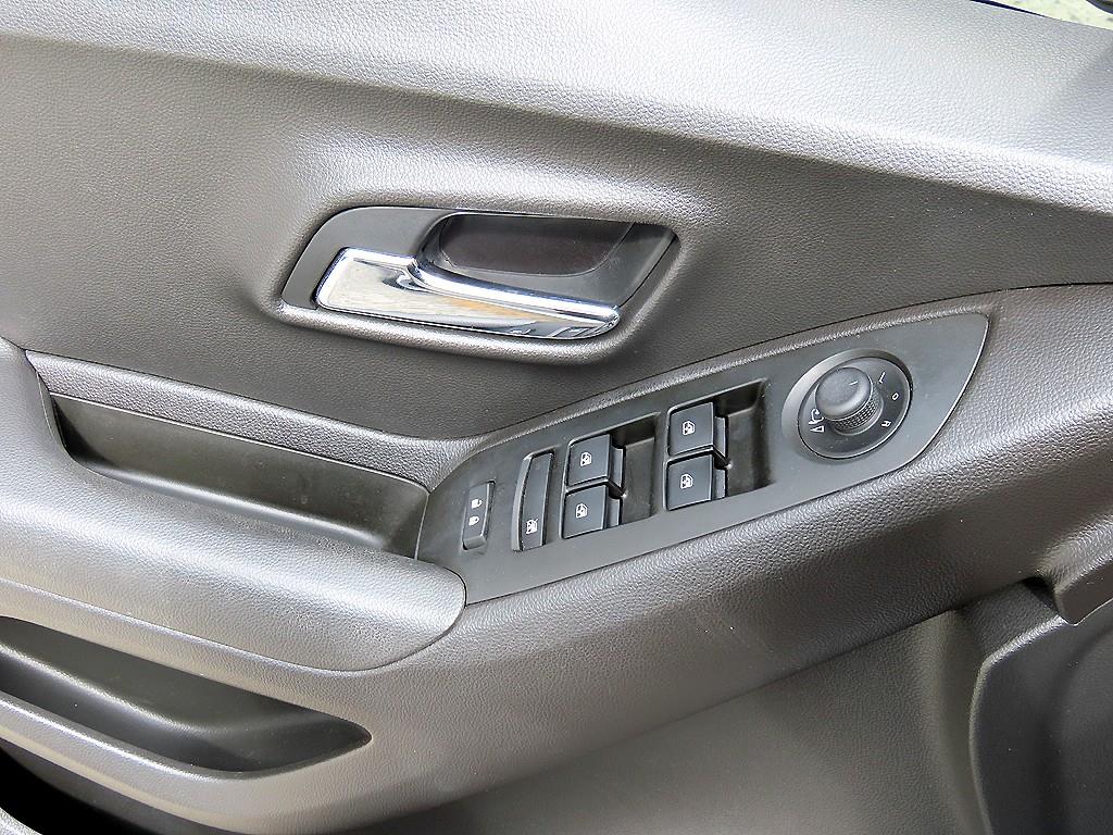 CHEVROLET Trax — photo 11
