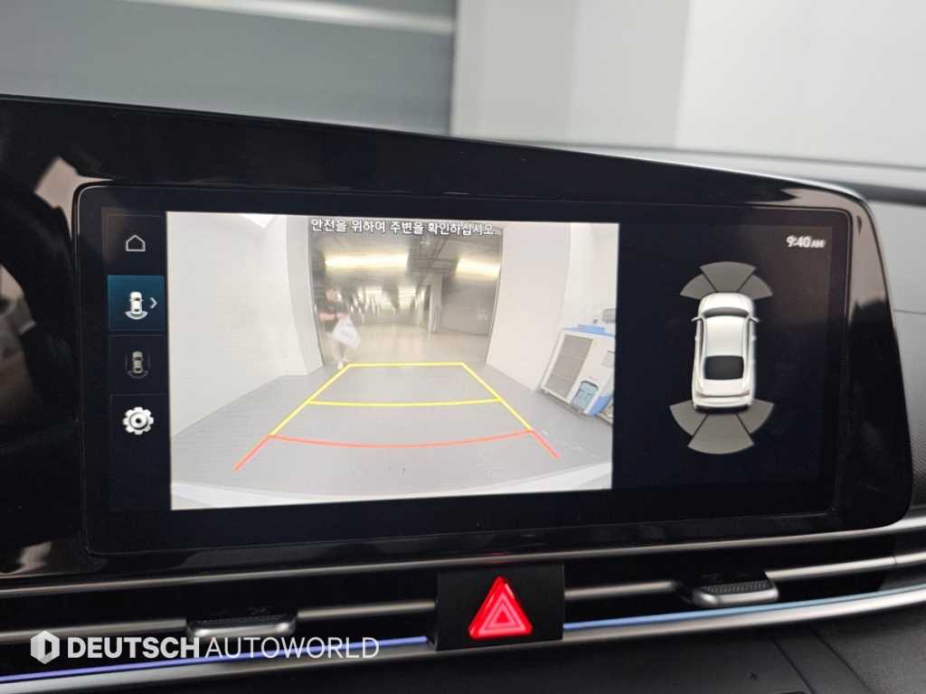Hyundai Avante — photo 15