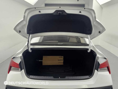 Hyundai Avante — photo 19