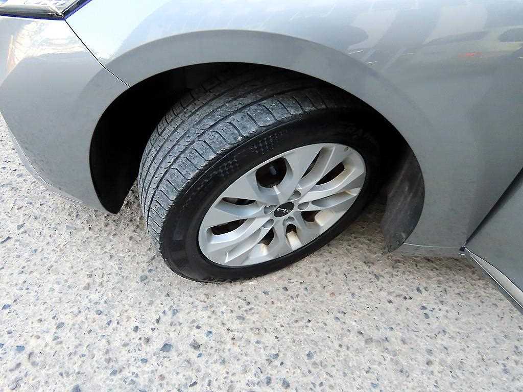 Kia K8 — photo 20