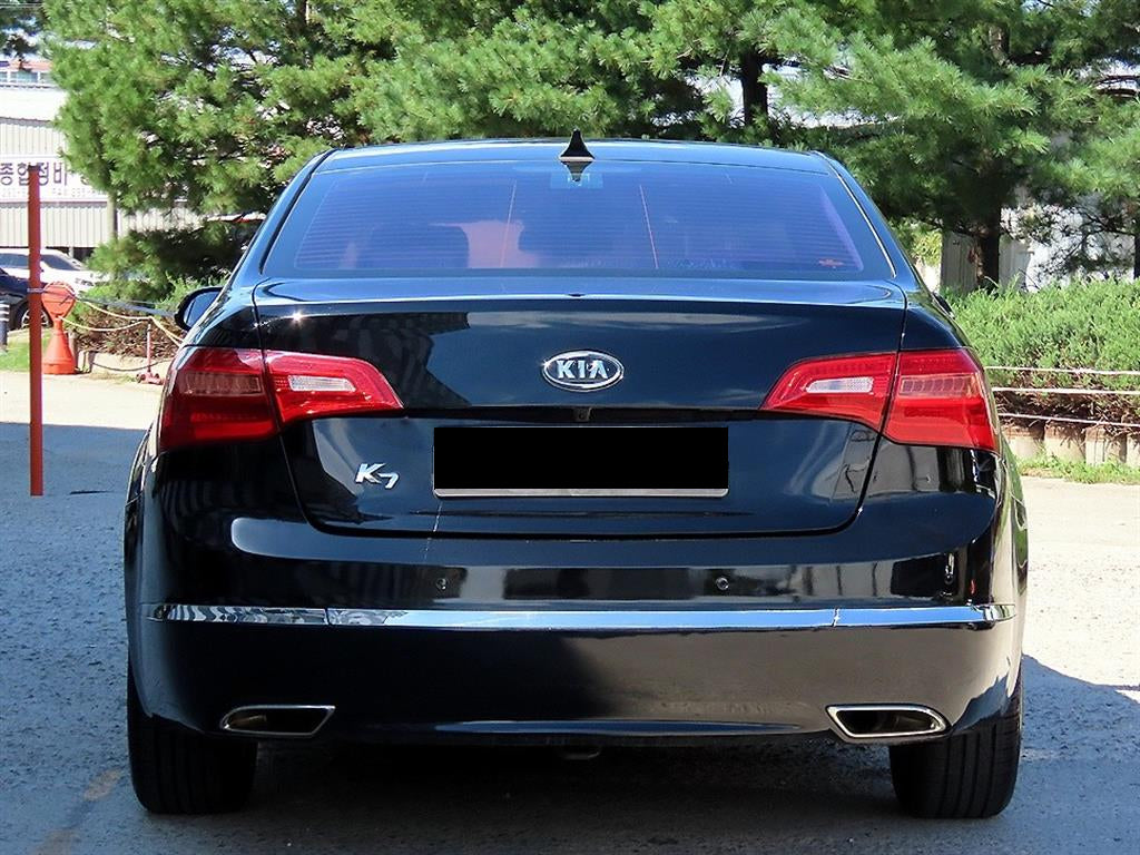 Kia K7 — photo 04