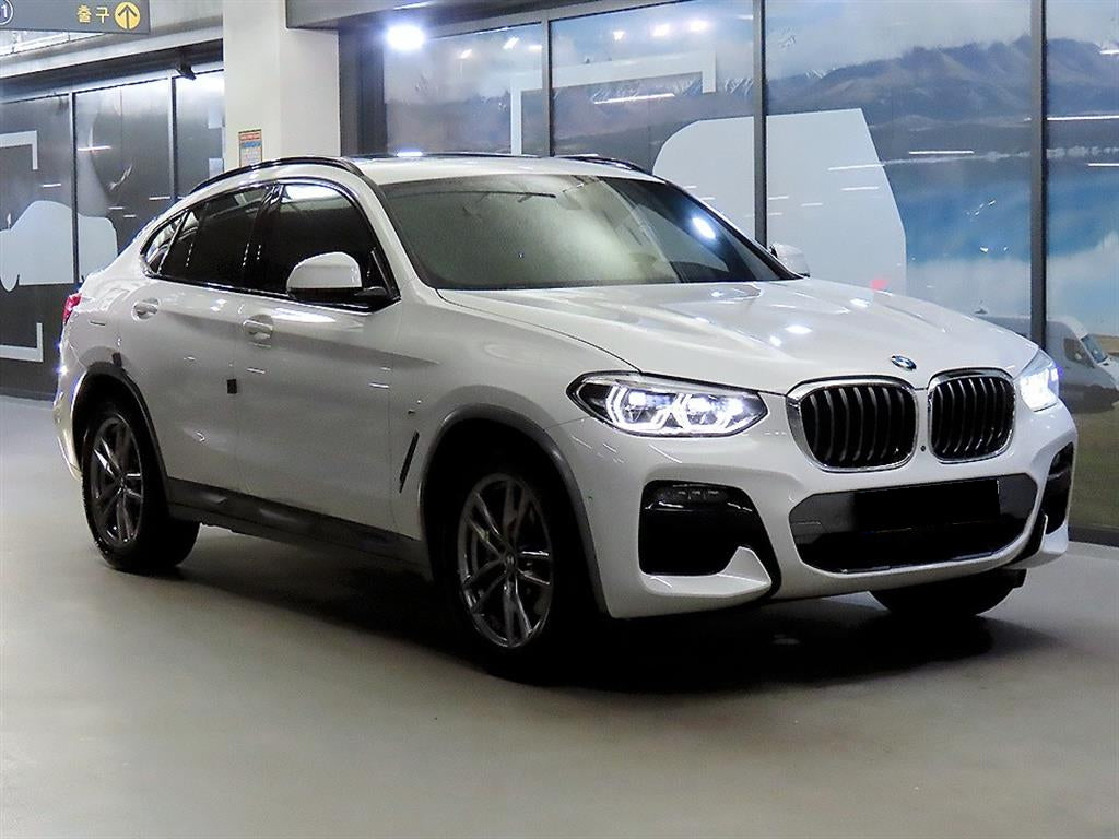 BMW X4 — photo 01