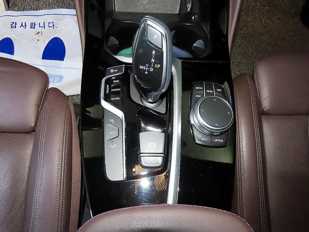 BMW X4 — photo 12