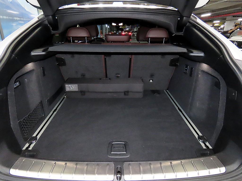 BMW X4 — photo 17