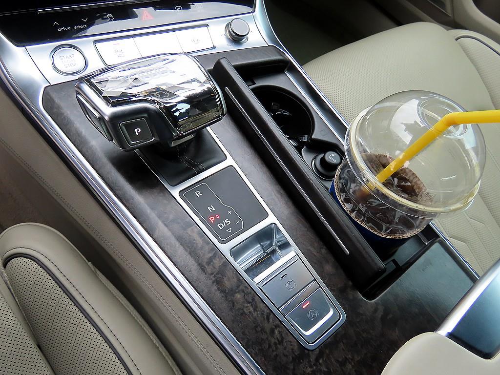 Audi A7 — photo 11