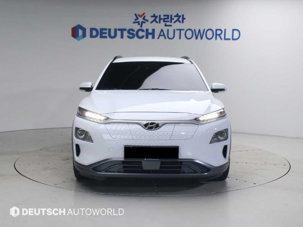 Hyundai Kona — photo 03