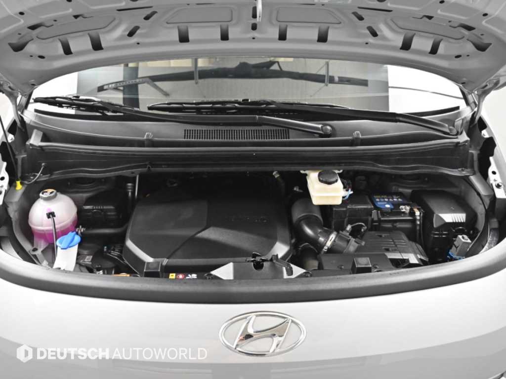 Hyundai Staria — photo 06