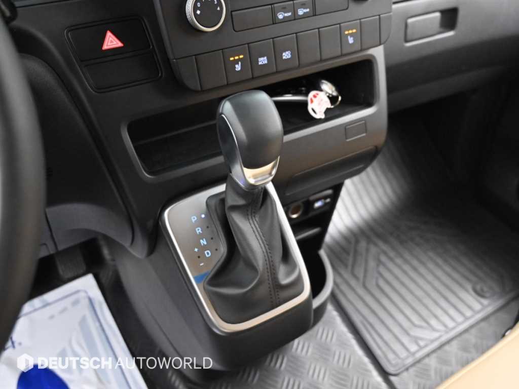 Hyundai Staria — photo 09