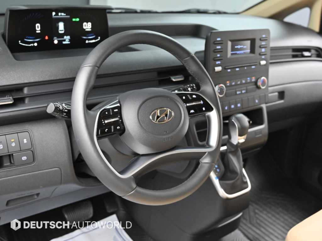 Hyundai Staria — photo 13