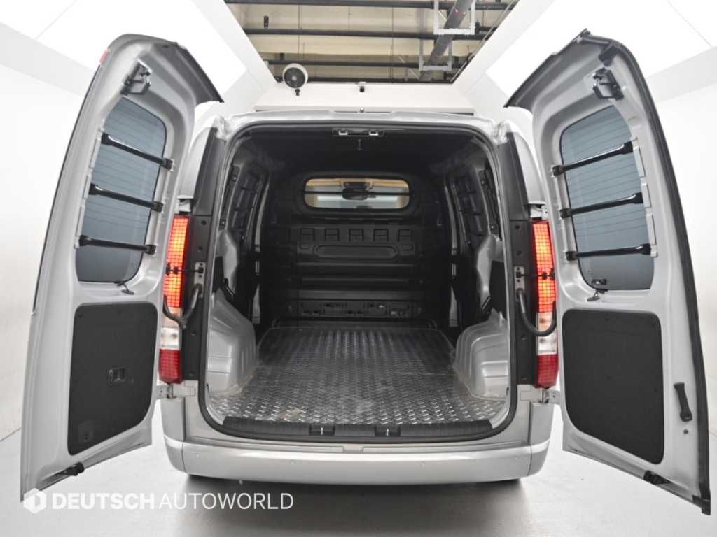 Hyundai Staria — photo 19