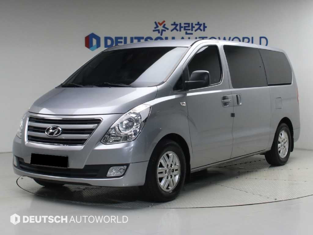 Hyundai Starex — photo 01
