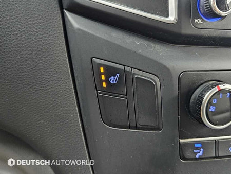 Hyundai Starex — photo 17